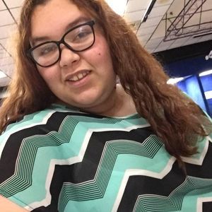 Meet your Posher, Cambria